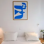 Adelfia Guest house