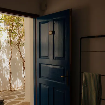 Adelfia Vendégház Párosz