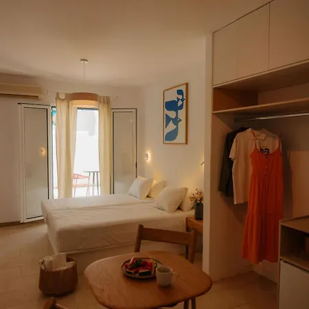 Adelfia Apartment Parikia (Paros)