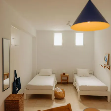 Guest house Adelfia Parikia (Paros)