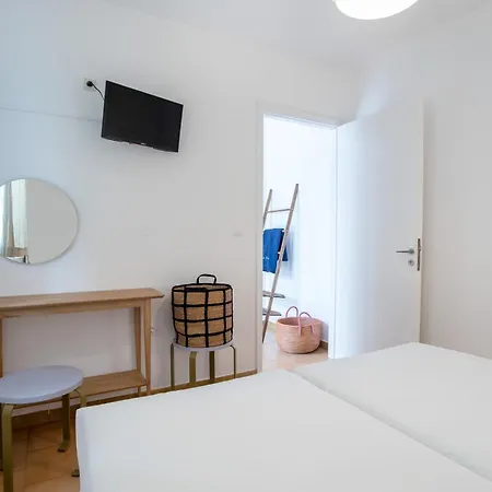 Adelfia Guest house Parikia (Paros)