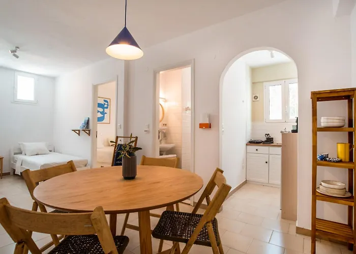 Guest house Adelfia Parikia (Paros)